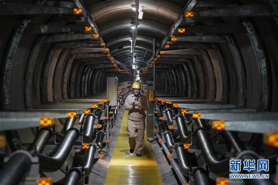 江苏南京：积极探索人工智能高压电缆隧道建设