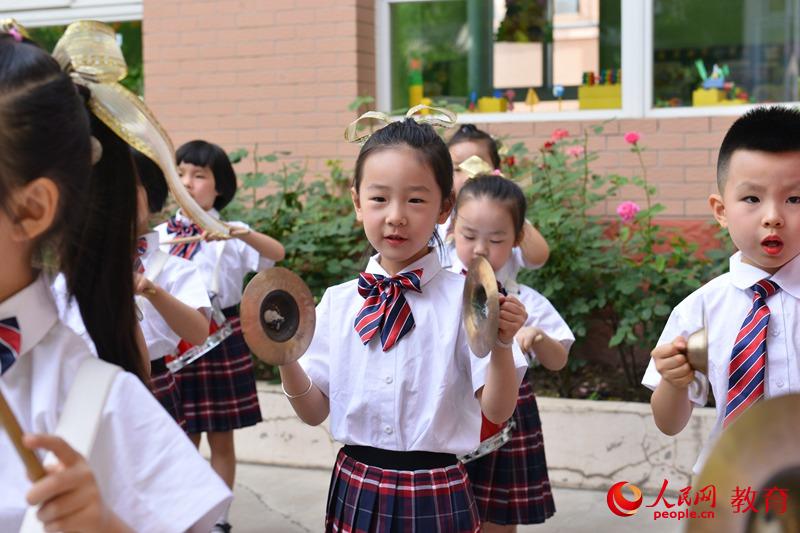 组图：北京市第五幼儿园的炫彩六一