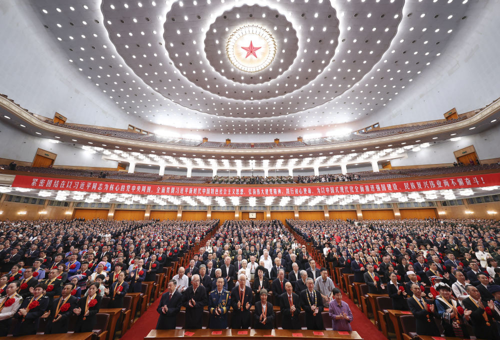 为民族复兴积聚磅礴伟力